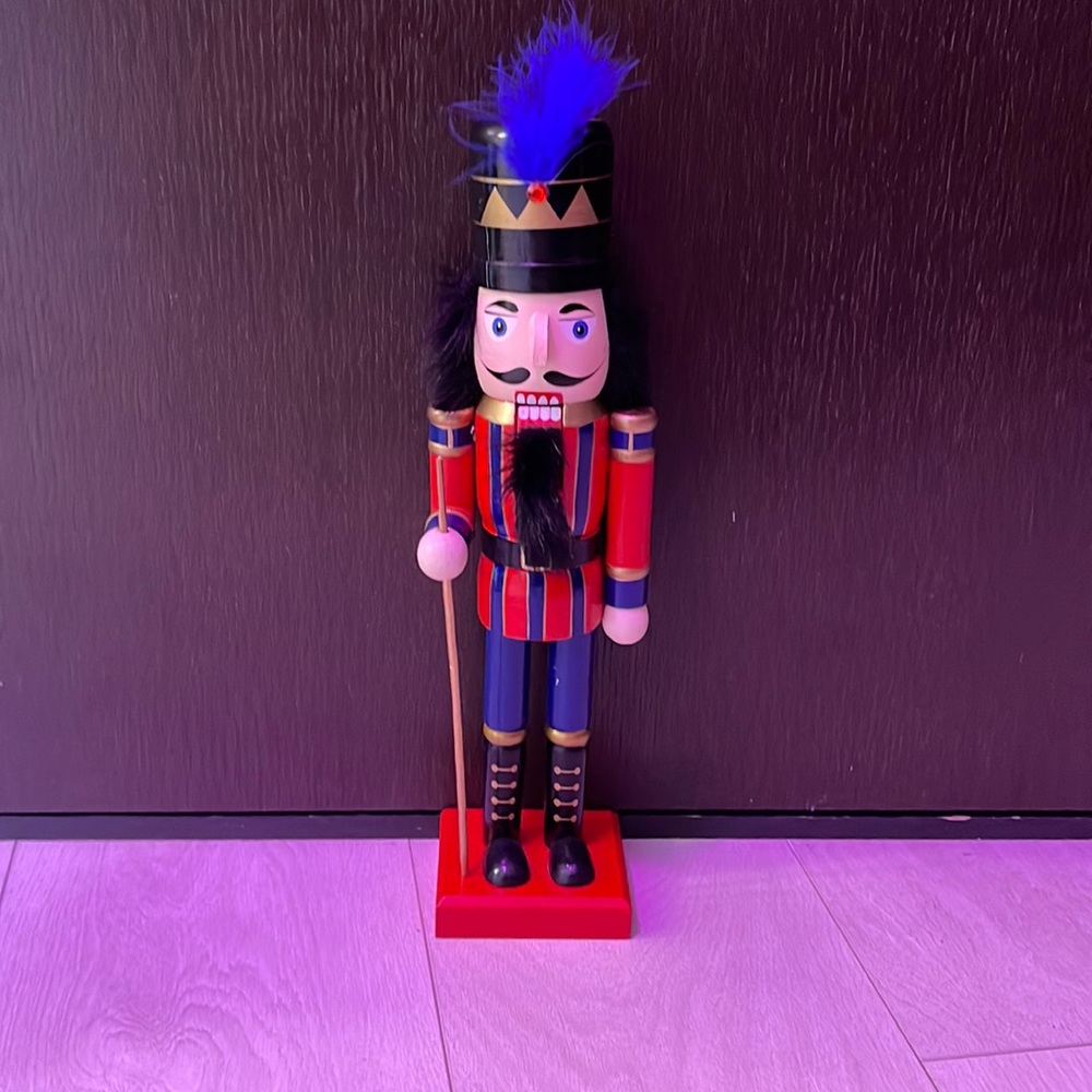 Wooden king